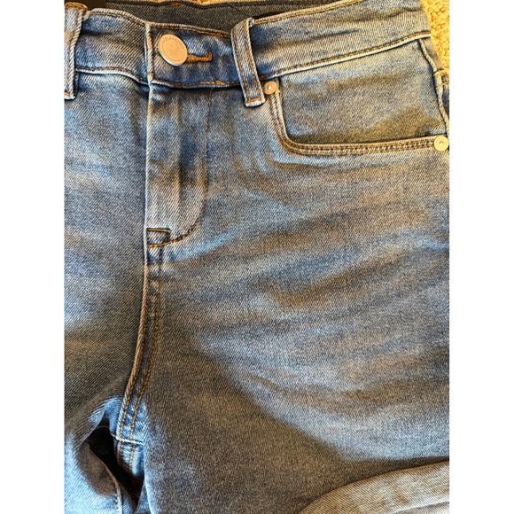BlankNYC Blue High Rise Cuffed Denim Shorts Size 26 - Picture 4 of 8